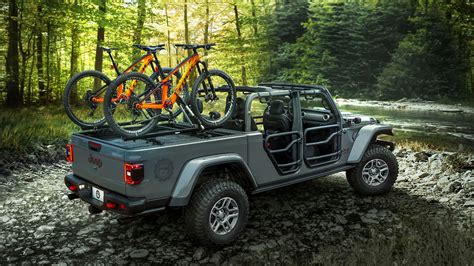 2020 jeep gladiator accessories